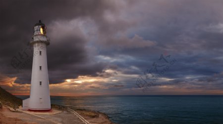 海岸灯塔风景