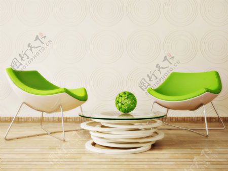 绿色沙发椅与茶几摆设图片