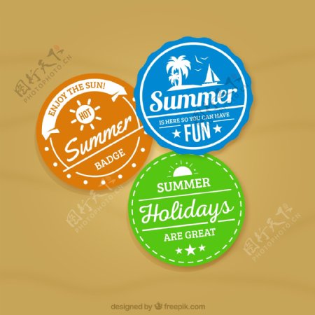 彩色夏季度假标签