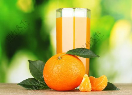 桔子橙汁图片