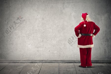 站着的圣诞老人背影图片