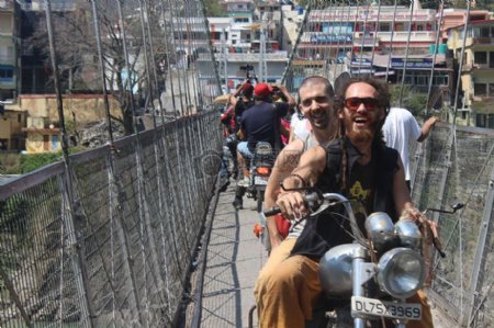 瑞诗凯诗客运自行车Uttarkhand微笑项目符号成人