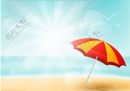 海滩上的遮阳伞