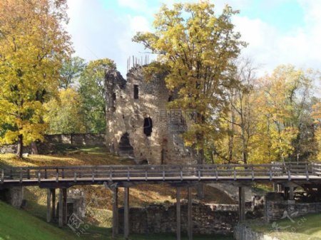 秋天的古城堡