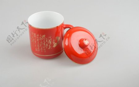 中国红瓷瓷器