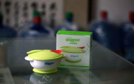 绿色婴儿碗素材