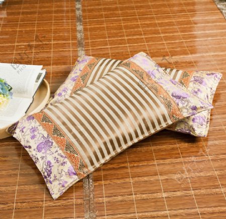 睡梦冰丝枕