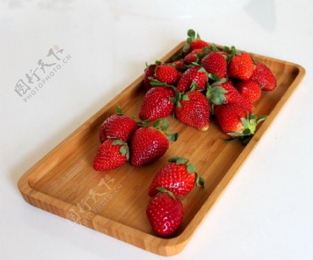 木抽屉草莓