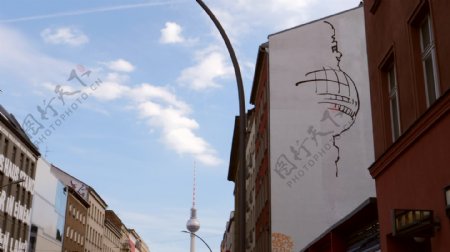 在柏林中央电视塔壁画