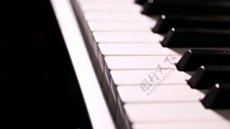 钢琴键沿2磁道
