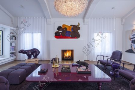现代时尚浪漫紫色家具客厅室内装修效果图