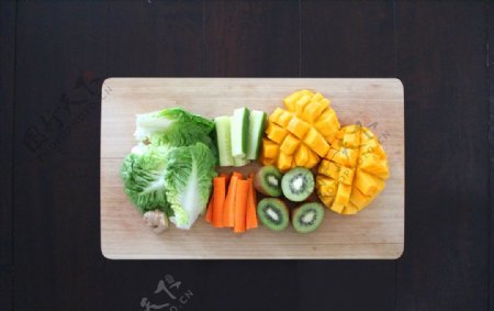 新鲜的水果和蔬菜