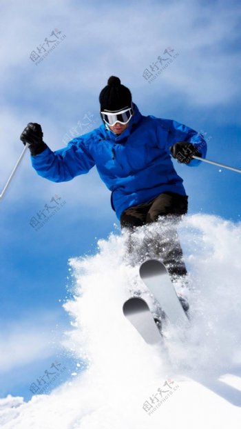 惊险的滑雪运动