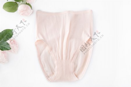 纯色粉色女式内裤