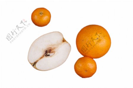 新鲜的橘子和鸭梨