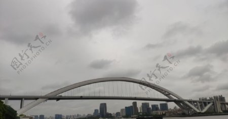 上海卢浦大桥远景