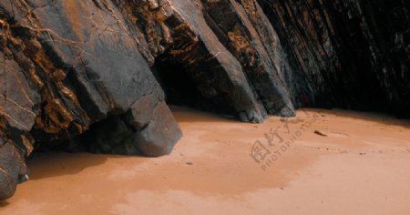 海边岩石沙滩风景