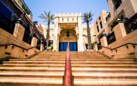 迪拜楼梯棕榈树架构建设