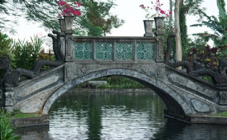 桥巴厘岛寺水亚洲传统