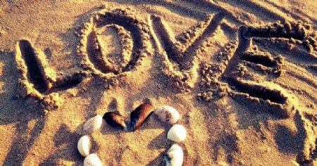 爱情沙滩