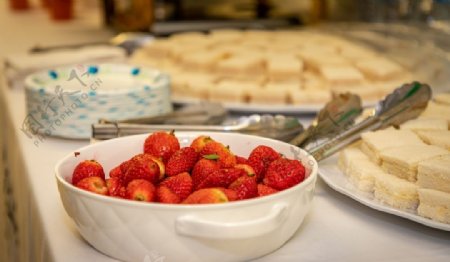 草莓食物水果糕点餐会