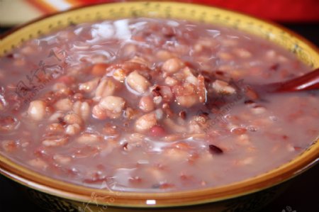 高清八宝粥摄影图片薏米红豆粥