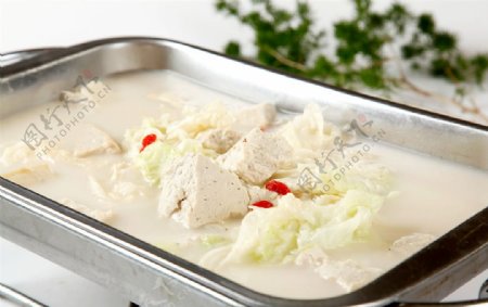 老豆腐炖白菜图片