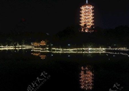 碧津夜景图片