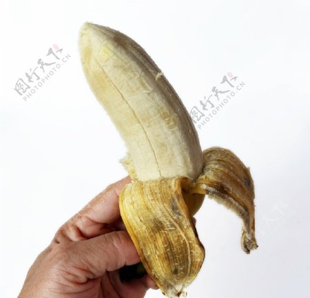 手拿香蕉图片