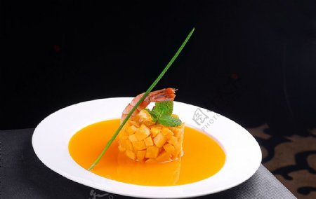 西餐芒果大虾沙拉图片